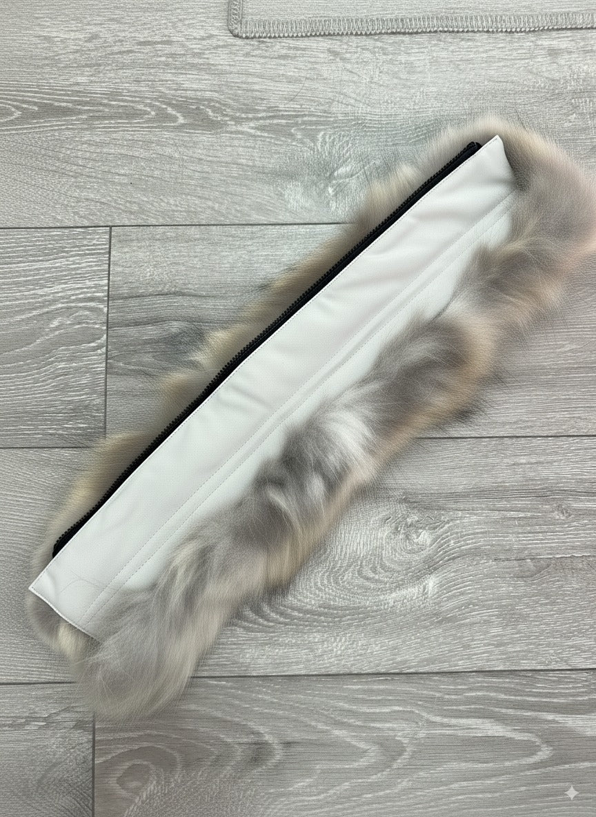Canada Goose Coyote Fur Trim