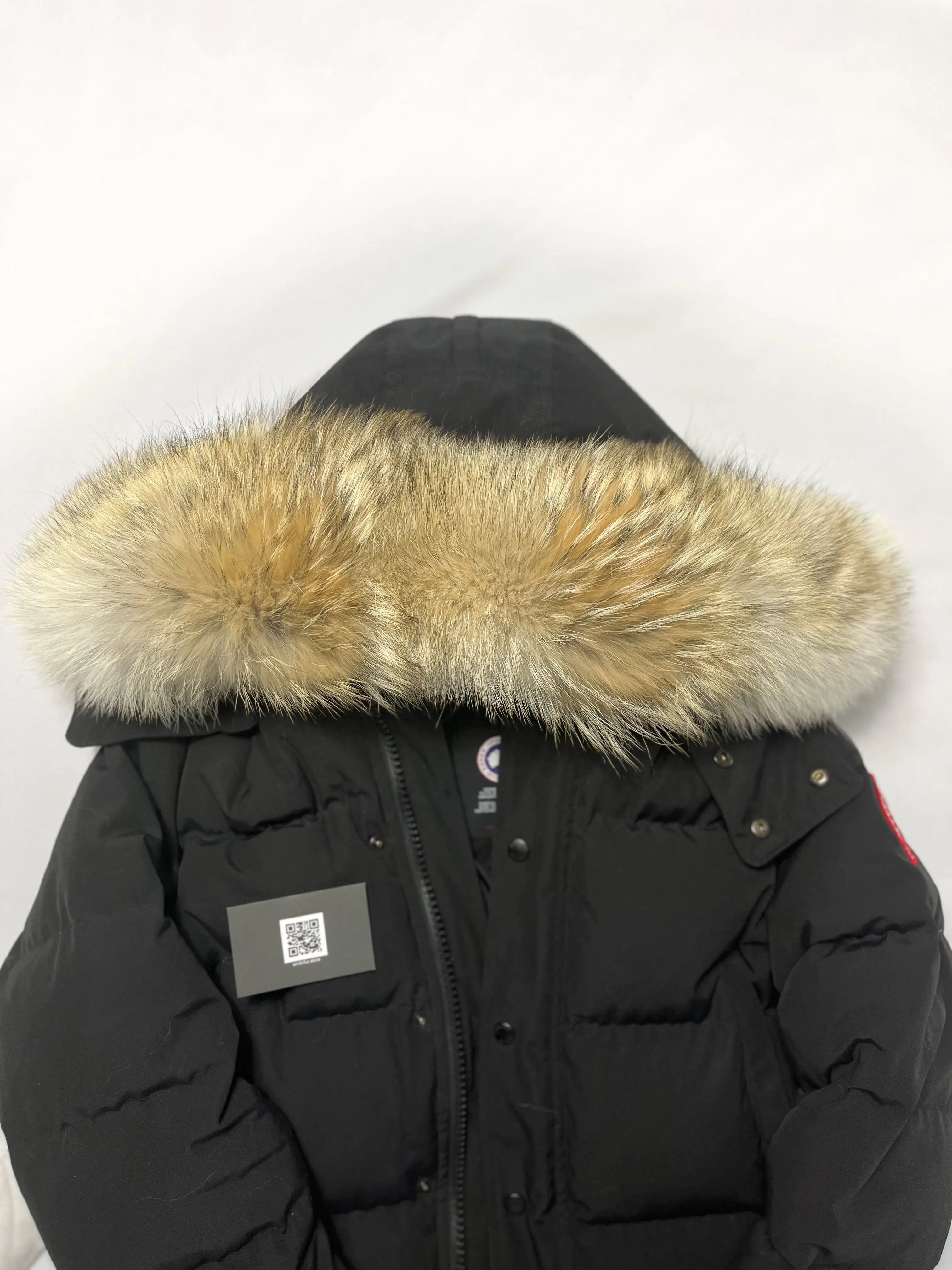 Canada Goose Coyote Fur Trim