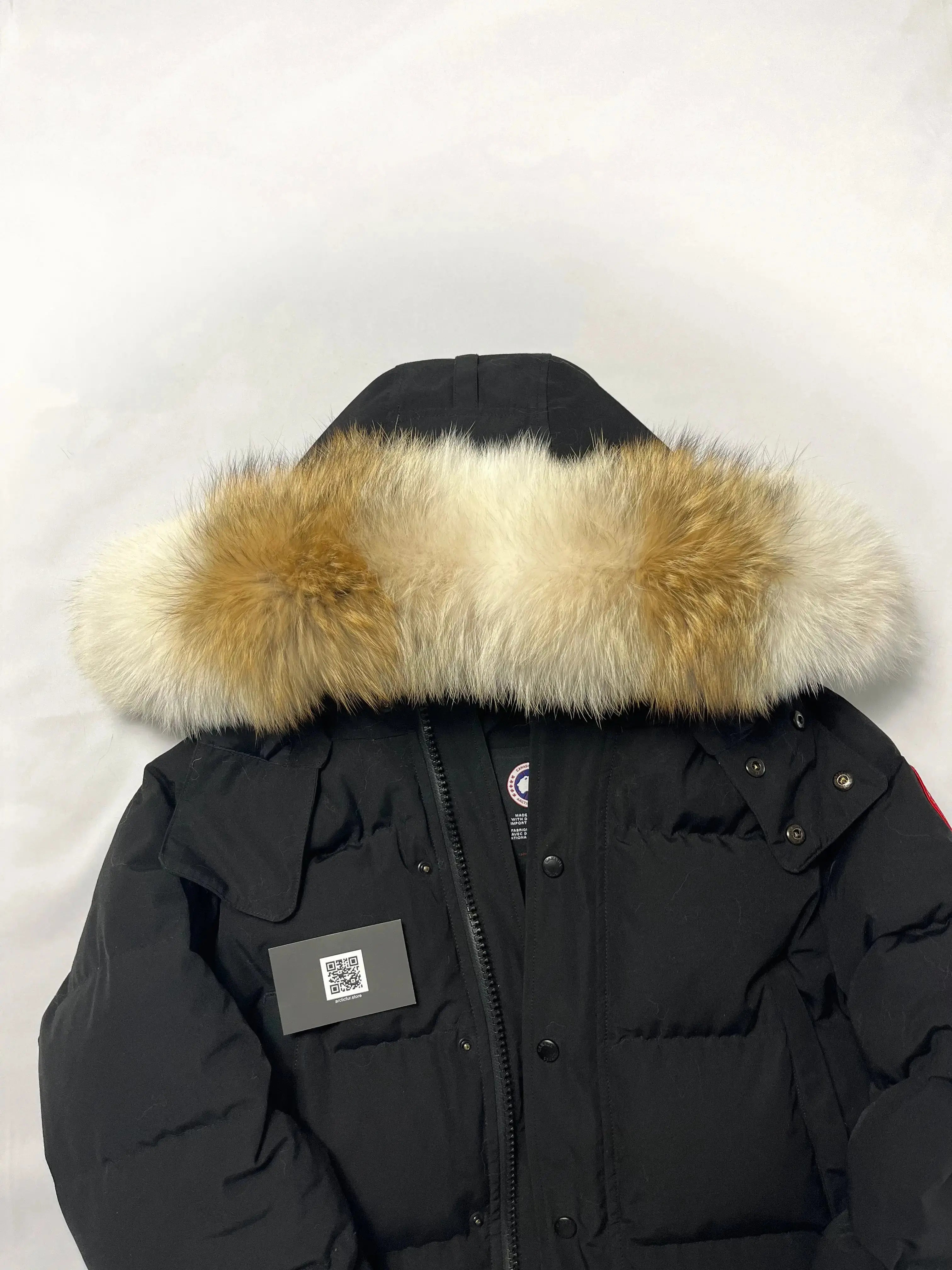 Large Milk-Brown Coyote Fur